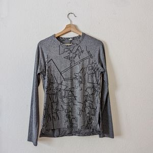 Under Armour Gray Graphic Long Sleeve Shirt